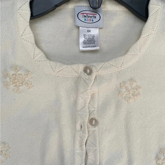 Talbots Kids Embroidered Snowflakes Snowman Christmas Winter Cardigan Size 6 - Picture 3 of 3